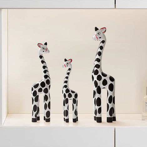 Ensemble de figurines de girafes en matière naturelle – Ornement animalier décoratif pour bureau (1/5)