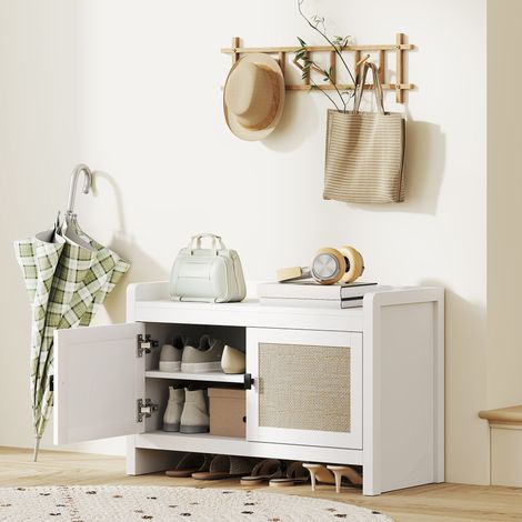 Schuhbank mit Rattanfronttüren und ausziehbarem Regal für Eingangsbereich oder Schlafzimmer, 80 x 35 x 52 cm, Weiß und Beige