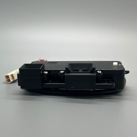 Türverriegelungsschalter für 220V-Frontlader-Waschmaschinen (DLS-U6/DLS-BSH1/8001228864) (1/4)