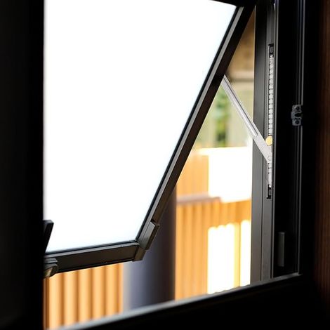 Window Opening Limiter (1/4)