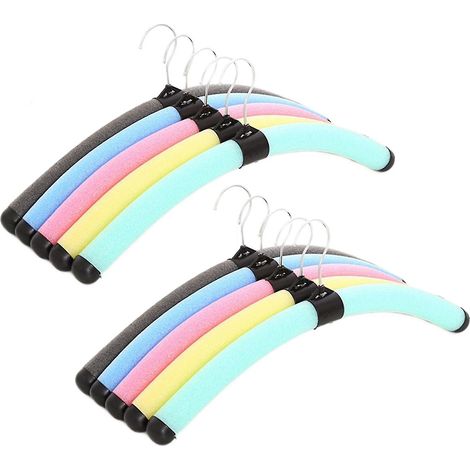 Cintres en mousse colorés, antirouille, résistants et compacts, parfaits pour suspendre costumes, manteaux et chemises. (1/4)