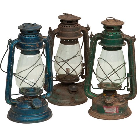 Old assorted finishes W15xDP15xH32 cm sized oil lantern