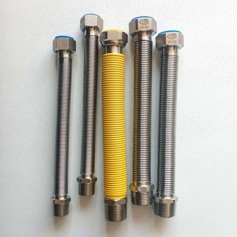 Kit di 4 flessibili per acqua e 1 per gas - per installazione caldaia (1/5)