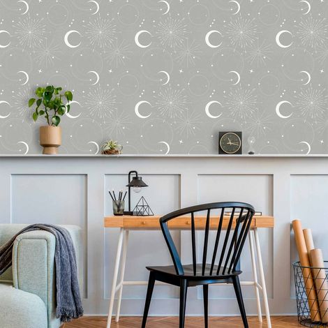 Papel pintado - Fuegos artificiales cósmicos - elegante estampado con lunas y estrellas sobre fondo gris / Destellos cósmicos - lunas y estrellas sobre fondo gris claro (1/4)