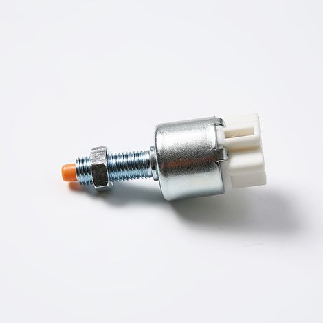 Die Teilenummer 8434047020 ist für Bremslichtschalter von Toyota geeignet und stammt von einer Bezugsquelle für Autoteile. (1/4)