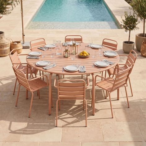 Ensemble table jardin 180 cm + 8 fauteuils en métal terracotta - BACA (1/5)