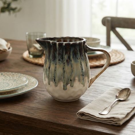 Distinctive Reactive Glaze Display Jug (1/2)