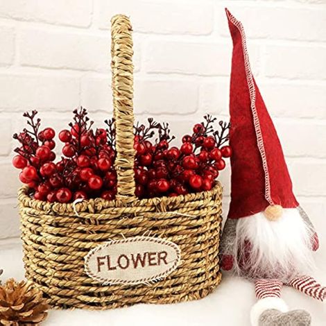 24 branches de houx artificielles à baies rouges pour décorer votre sapin de Noël et vos fêtes d'hiver. (1/3)