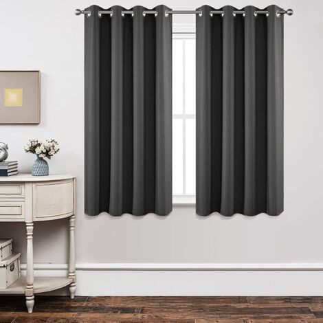 Rideau Occultant 2 Pièces, Rideau Thermique Isolant Anti Chaleur Tenture Opaque à Oeillets Isolation Lumiere Anti UV Decoration Chambre Maison Salon Intérieurs (2xL100xH130, Gris Foncé) (1/5)