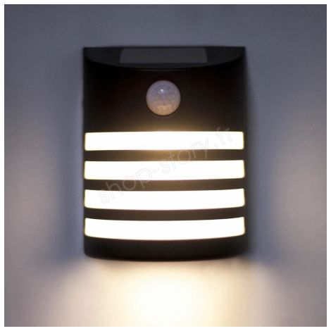 Applique murale solaire noire sans fil avec détecteur de mouvement – Recharge solaire automatique – Résistante aux intempéries IP44 – Éclairage LED blanc chaud – Shop-Story (1/5)