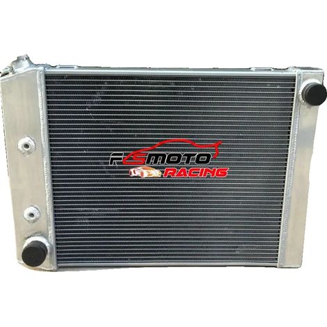 Radiador de aluminio, dimensiones del núcleo: 495 mm x 425 mm x 52 mm, dimensiones totales: 640 mm x 435 mm x 70 mm, diámetro de entrada: 45 mm, diámetro de salida: 38 mm. (1/5)
