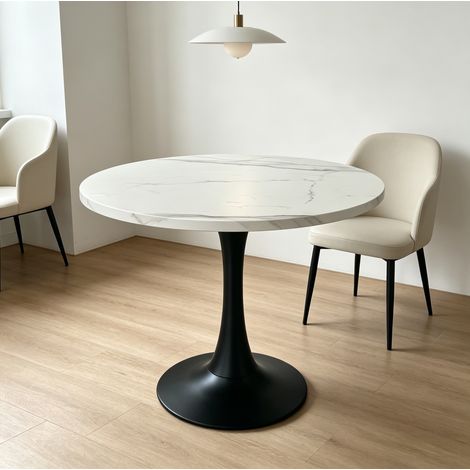 Mesa de comedor redonda 80 cm, tablero efecto mármol blanco, base de metal negro DESVIAE (1/5)