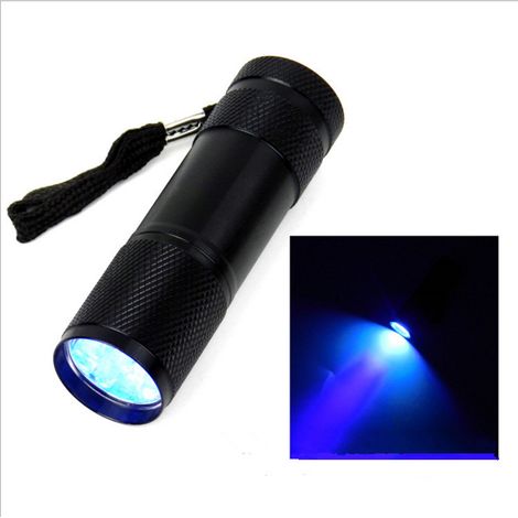 Ultraviolette LED-Taschenlampe mit 9 LEDs/Schwarzlicht, UV-LED-Taschenlampe, 395 nm, Haustier-Urin- und Fleckendetektor, finden Sie Flecken auf Kleidung, Teppichen oder Vorlegern