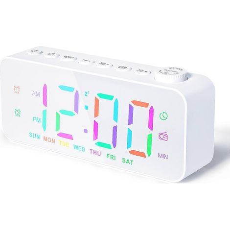 Radio-réveil numérique RGB avec grande surface, luminosité et volume réglables, double alarme avec mode semaine/week-end (blanc) (1/5)