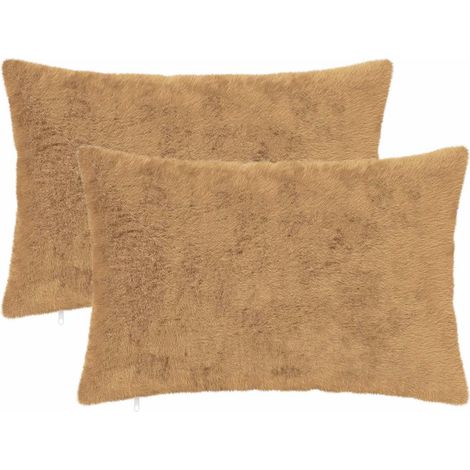Cushion Cover 2 pcs HEERLEN Taupe 40 x 60 cm Faux Rabbit Fur vidaXL (1/5)