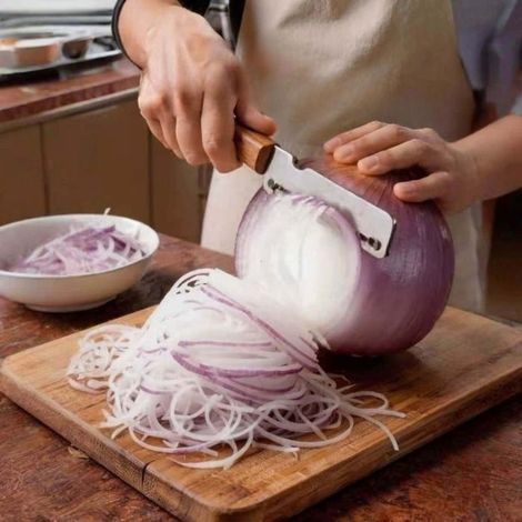BelleRise - Multifunktionaler Zwiebelschneider für Zuhause - Enthält einen Schnittlauchschneider, einen Sparschäler und eine 3-in-1-Küchenreibe. (1/5)