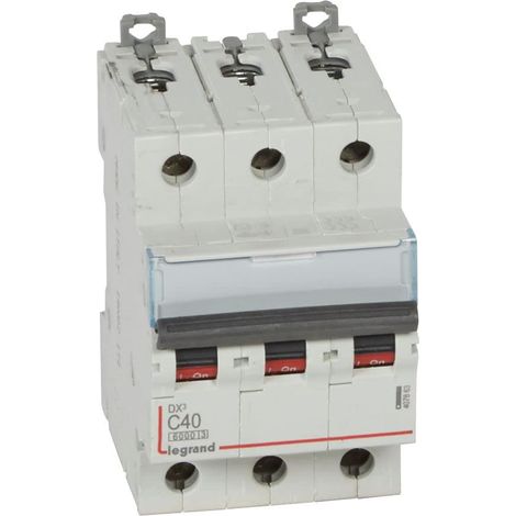 Interrupteur automatique magnétique thermique 3P, 40 A, courbe C, 10 kA, 3 modules, DX3 (1/2)