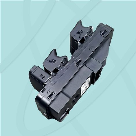 10303669 is applicable to the low-end version of the Roewe Ei5 window regulator switch assembly. (1/4)