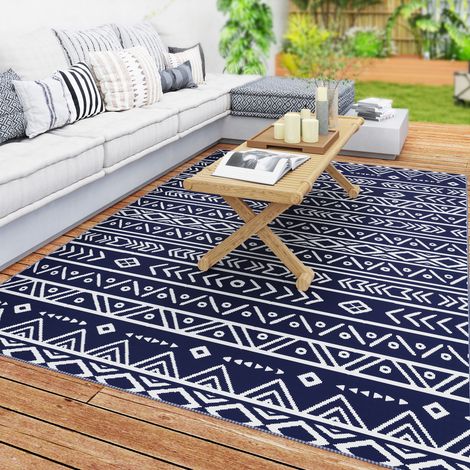 Wendbarer Outdoor-Teppich 182 x 274 cm – Schiefergraues geometrisches Muster – Wasserdicht – Blau/Weiße Tasche