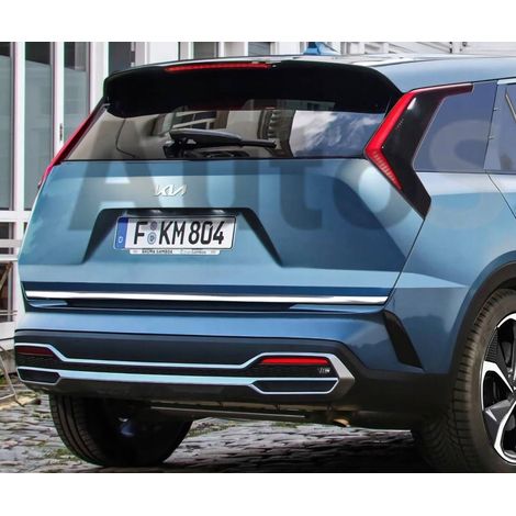 Kia Niro II - Finitura cromata per il portellone posteriore del bagagliaio (1/3)