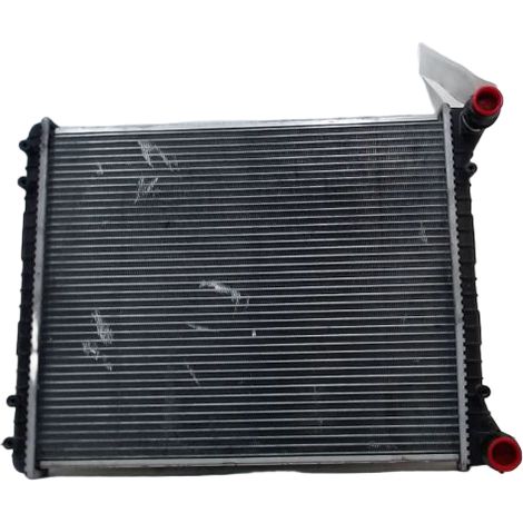 [PRODUIT D'OCCASION] Radiateur AUDI A2 ♻️ Ref Oe. 8z0121251d - Garantie à vie (1/4)