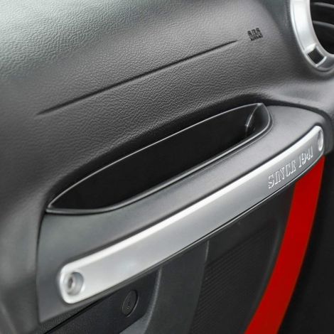 Modifikationsteile für die Aufbewahrungsbox/den Organizer am Haltegriff auf der Beifahrerseite für Jeep Wrangler JK Modelle 2011-2018. (1/4)