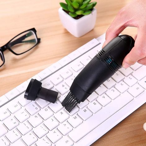 Mini aspirateur à clavier noir, aspirateur à main USB, dépoussiéreur avec kit de nettoyage pour clavier, humidificateur et collecteur de poussière portable (1/5)