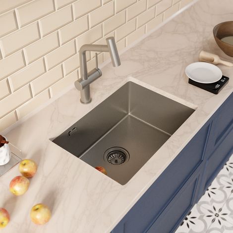 Ceramia Timeless 55x45x21 cm évier sous plan inox 304 + mitigeur inox avec douchette extractible, gun metal brossé (TMLKSU-5545BGM-M1) (1/4)