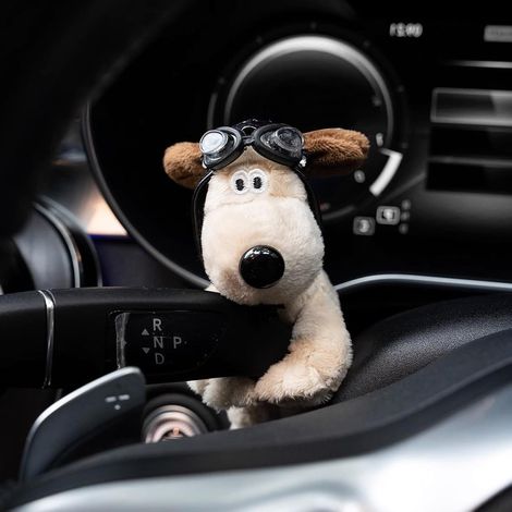 Sophisticate Auto Decoratie Hond Leuke Auto Dashboard Pluche Pop Decoraties Pluche Knuffeldier Hond Pop Gestoffeerd Speelgoed Pilotenpoppen Ornamenten Creatieve Auto Ornament (1/5)