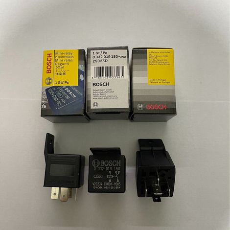 Relais automobile Bosch V23234-C1001-Y005, relais Bosch 0332019150