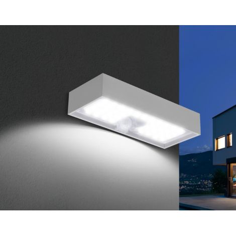 Plafoniera applique lampada led da esterno a muro con pannello solare e sensori di movimento 6 Watt 800 lumen Century Domino (1/5)