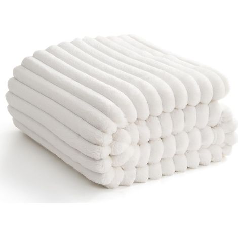Plaid polaire blanc 150x200 cm, flanelle douce, jeté de canapé ou couvre-lit 2 personnes (1/5)