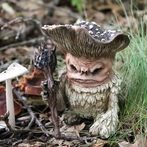Gartenzwerge, Monsterfigur aus Kunstharz für einen Feengarten, Zwergenfigur, Gartenfigur aus Kunstharz (1/5)
