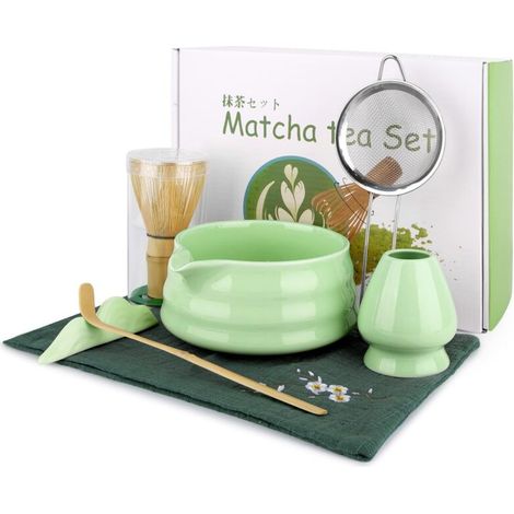 Service à thé Matcha – Un service à matcha japonais comprenant un bol en céramique, une cuillère et une soucoupe, une passoire et un torchon – un cadeau parfait pour les amateurs de matcha.
