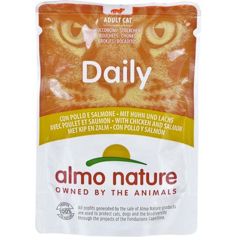Nourriture humide Almo Nature pour chats adultes - Poulet au saumon 70 g (1/2)