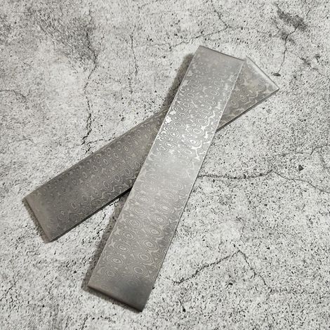 Spacnana Schaufel/Wing Life Damascus Steel, WearResistant et pour la Production de Coupeurs et de Petits Accessoires, Maintenez HRC Steel 58 Degrés (4) (1/5)
