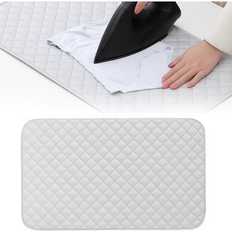 Tapis de repassage 45 x 85 cm, tapis de repassage pour table, tapis de repassage en coton, couverture de repassage pliable pour voyage, protège les surfaces lors du repassage (1/5)