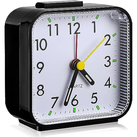 Réveil à Quartz Analogique Silencieux Réveil sans Tic Fonction Snooze et Fonction Veilleuse Meilleur Réveil de Voyage Portable Taille Réveil Analogique (Noir) (1/5)