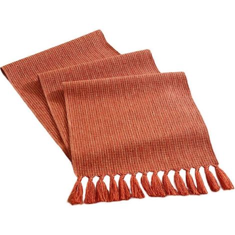 Chemin de table bohème champêtre à pompons faits main, orange, idéal pour la maison (1/5)