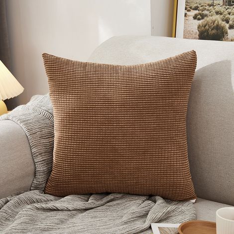 2 housses de coussin confortables pour canapé canapé-lit rembourrage confortable super doux velours côtelé maïs rayures côtés 17,7 x 17,7" marron (1/2)