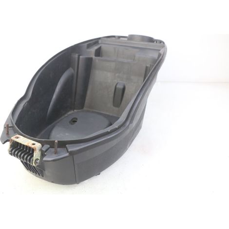 COFFRE SELLE PEUGEOT KISBEE 4T 50 2010 - 2017 (1/5)