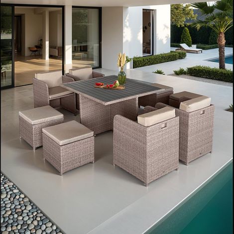 M&S – Salon de jardin encastrable 8 places en résine tressée – Structure en acier époxy – Coussins déhoussables en tissu déperlant – Dimensions table 111x111x74cm
