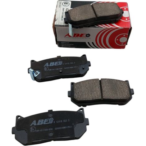 Kit 4 pastiglie freni per kia carens i mpv  clarus  shuma i/ii