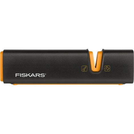 Fiskars AFFILALAMA XSHARP cm. 16x3,5