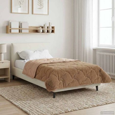 Winterbettdecke Taupe 155 x 200 cm Mikrofaser und Teddy-Fleece