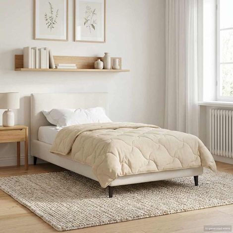 Winterbettdecke Creme 135 x 220 cm Mikrofaser und Teddy-Fleece