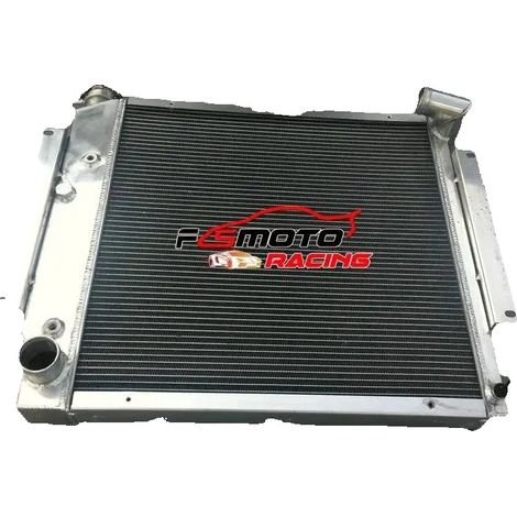 Radiador de aluminio, tamaño del núcleo 558 mm x 548 mm x 56 mm, compatible con International Scout II y V8 Pickup, capacidad de refrigeración un 30 % superior, soldado con TIG, acabado pulido espejo. (1/5)