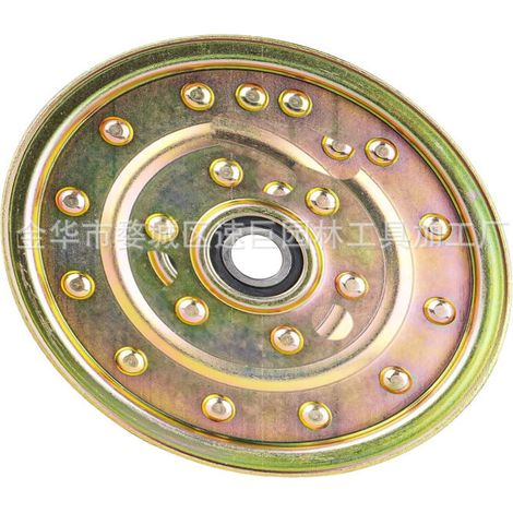 The roue tendeuse de la tondeuse à gazon is compatible with the références 1-633109, 116-4667, 633109 and 126-7685.