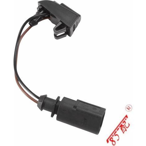 La buse de pulvération de capot 1Z0955986 best compatible avec la Skoda OCTAVIA II SCALA. (1/4)