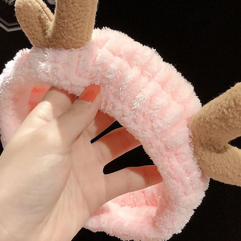 Bandeau de maquillage mignon à bois de cerf rose, doux et élastique, léger, idéal pour le lavage du visage et les soins de la peau, confortable pour la peau, accessoire de beauté délicat. (1/4)
